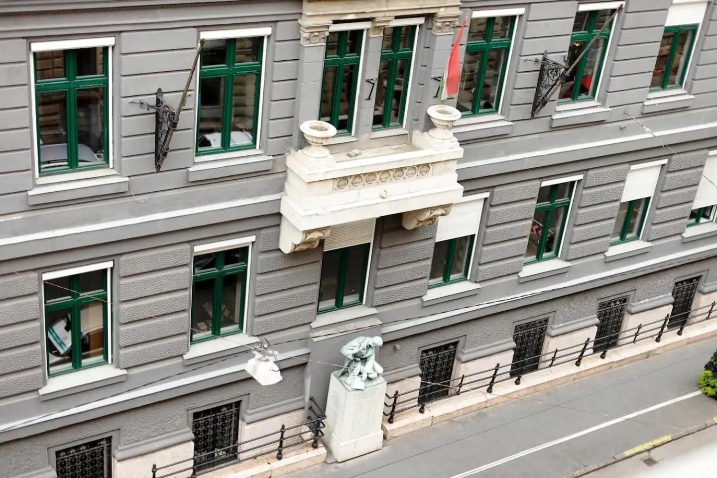 Budapestayz - Izabella Studios Exterior foto